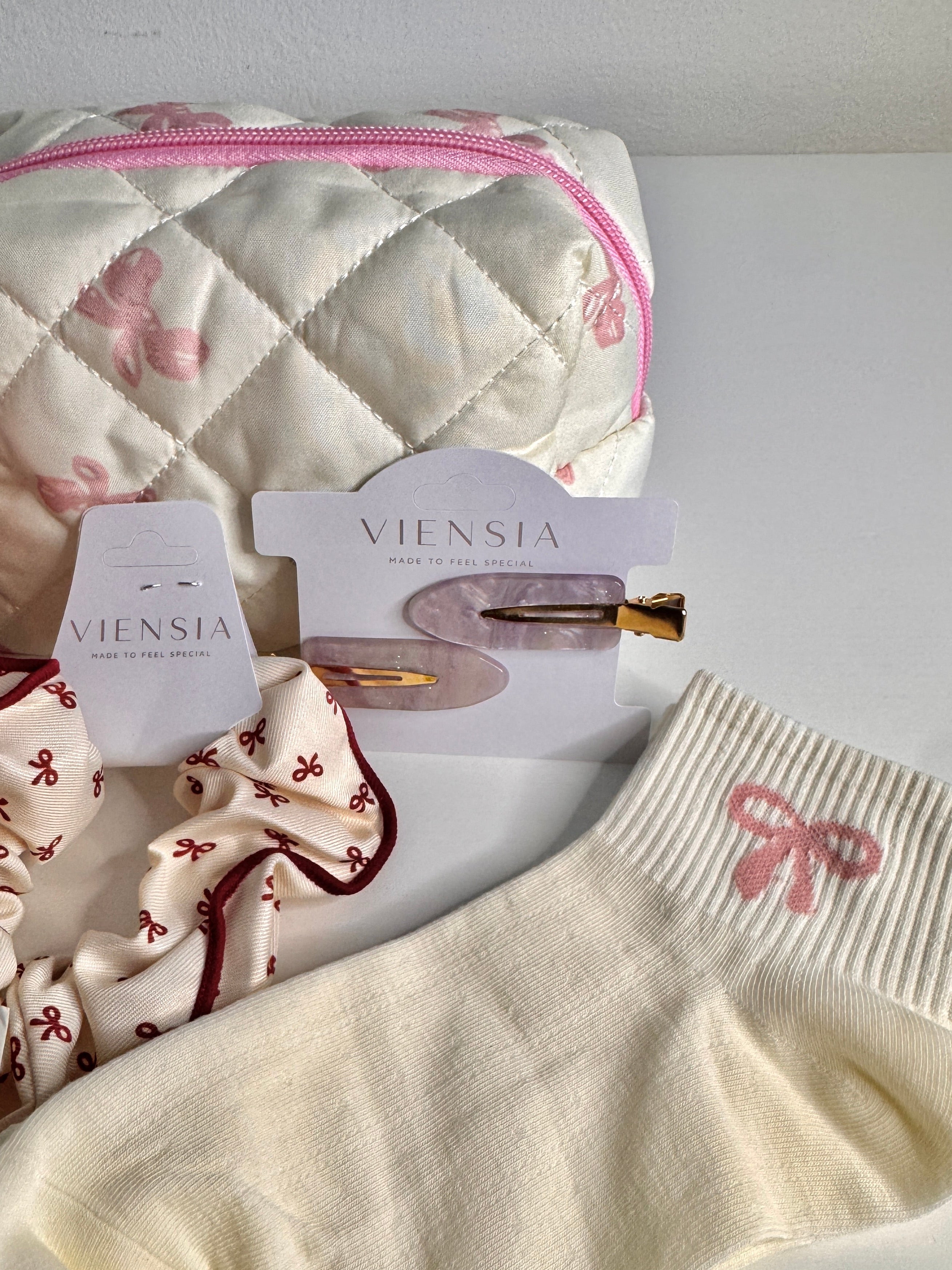 ✨ Viensia Mini Surprise Box